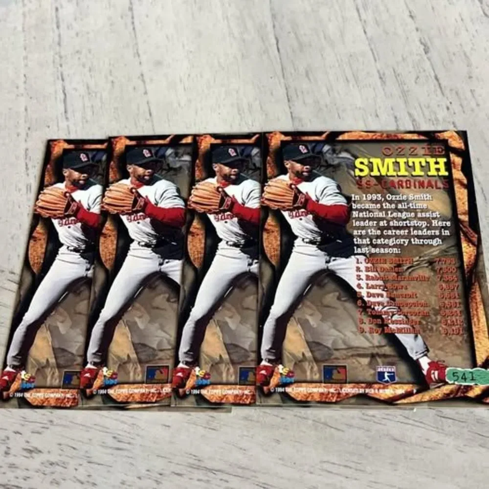 1994 Stadium Club #541 Ozzie Smith - Lot of 4 Regular + 1 Gold Version (Rare)